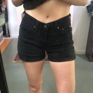 Vintage Levi’s cutoff high rise shorts